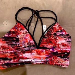 Lululemon sports bra